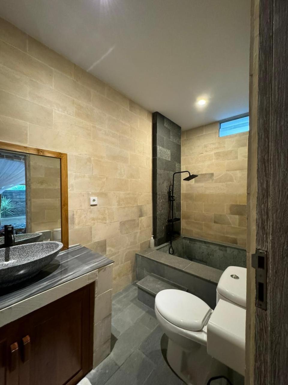 Tebanyoman Guesthouse Dalung  외부 사진